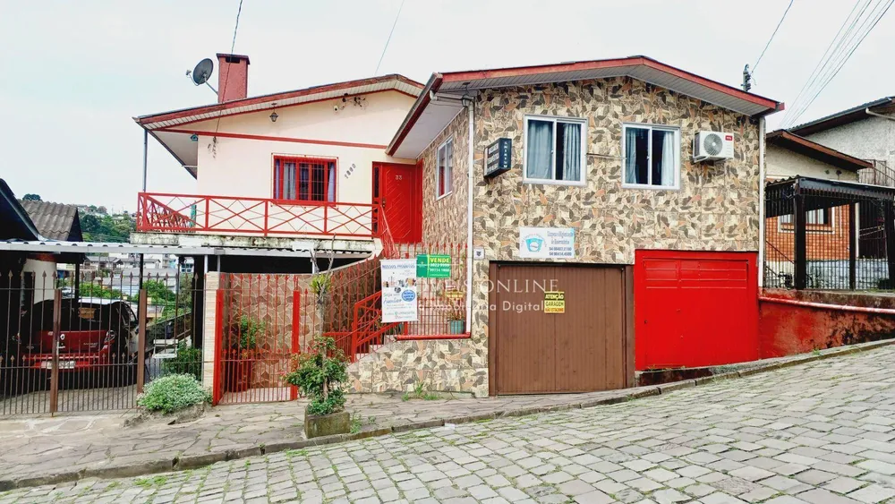 Casa, 3 quartos, 240 m² - Foto 2