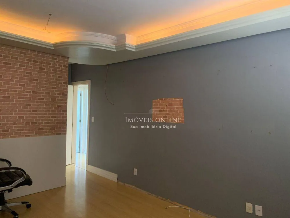 Casa, 3 quartos, 629 m² - Foto 1