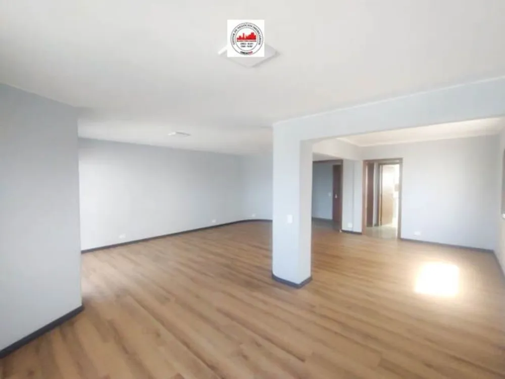 Apartamento, 3 quartos, 190 m² - Foto 1