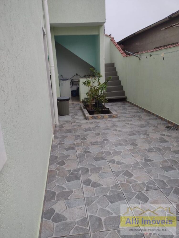 Sobrado à venda com 2 quartos, 230m² - Foto 17