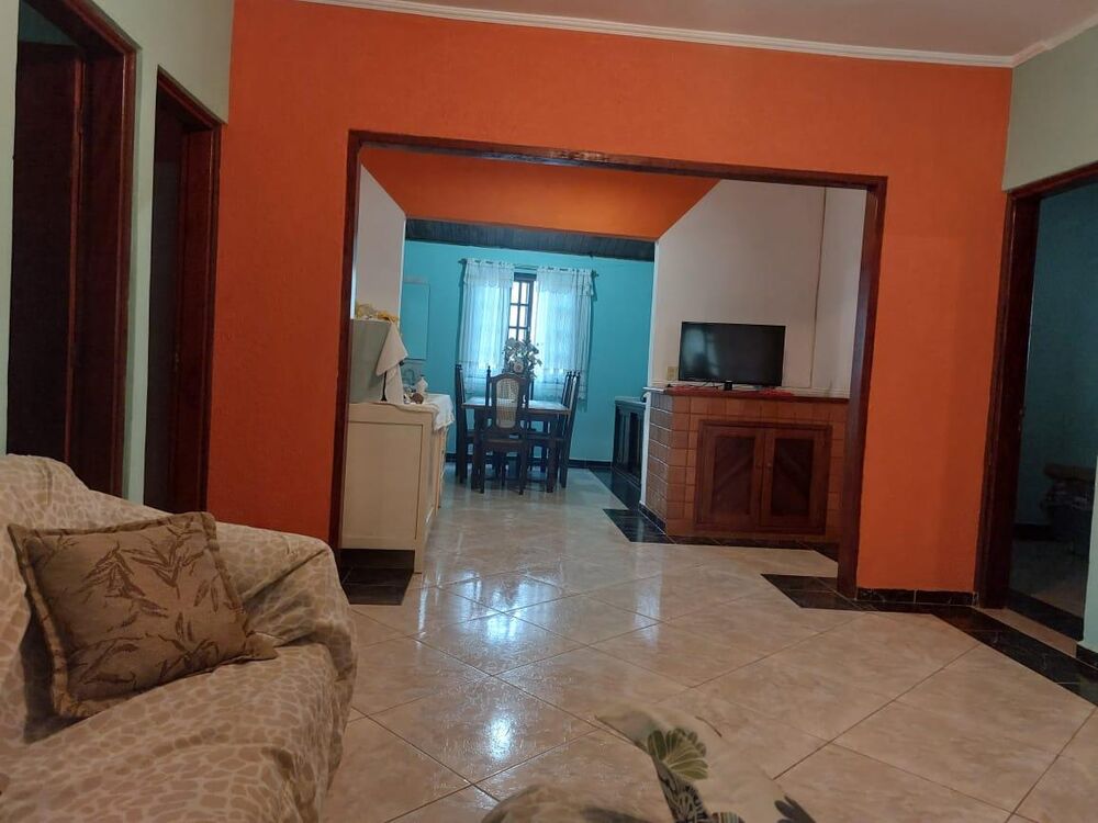 Chácara, 5 quartos, 2242 m² - Foto 3
