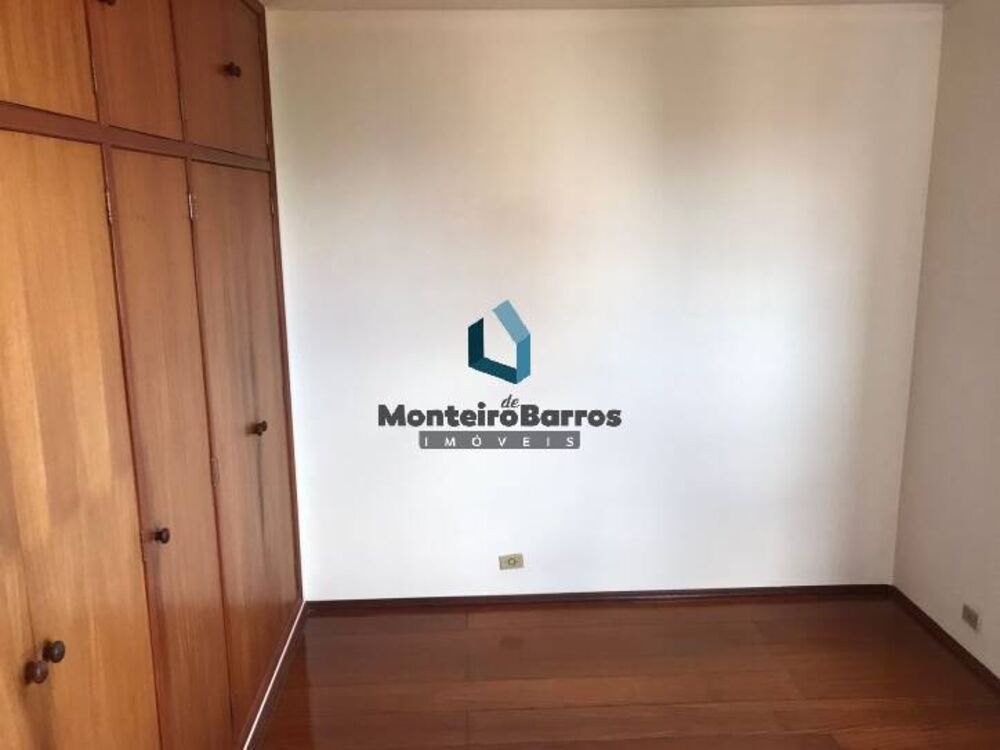 Apartamento à venda com 3 quartos, 125m² - Foto 1