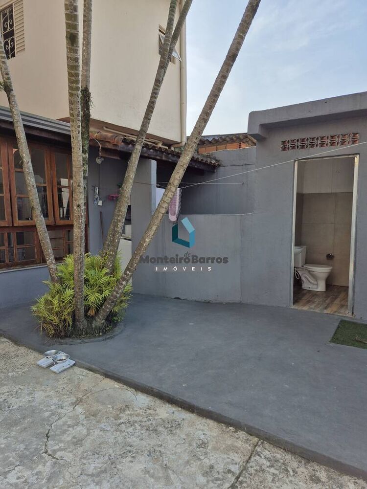 Casa, 1 quarto, 200 m² - Foto 1