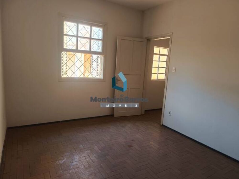 Casa, 3 quartos, 201 m² - Foto 4