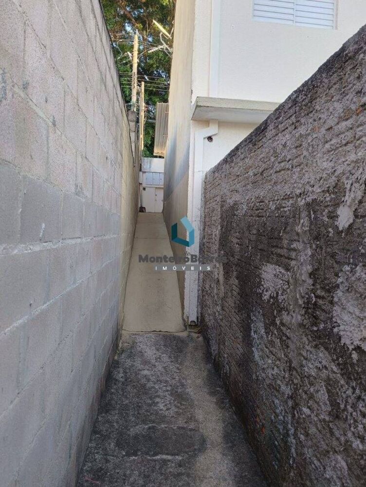 Casa à venda com 7 quartos, 300m² - Foto 4