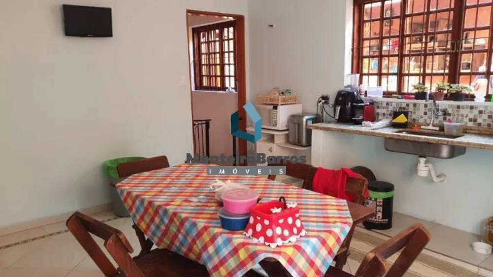 Casa, 3 quartos, 200 m² - Foto 4