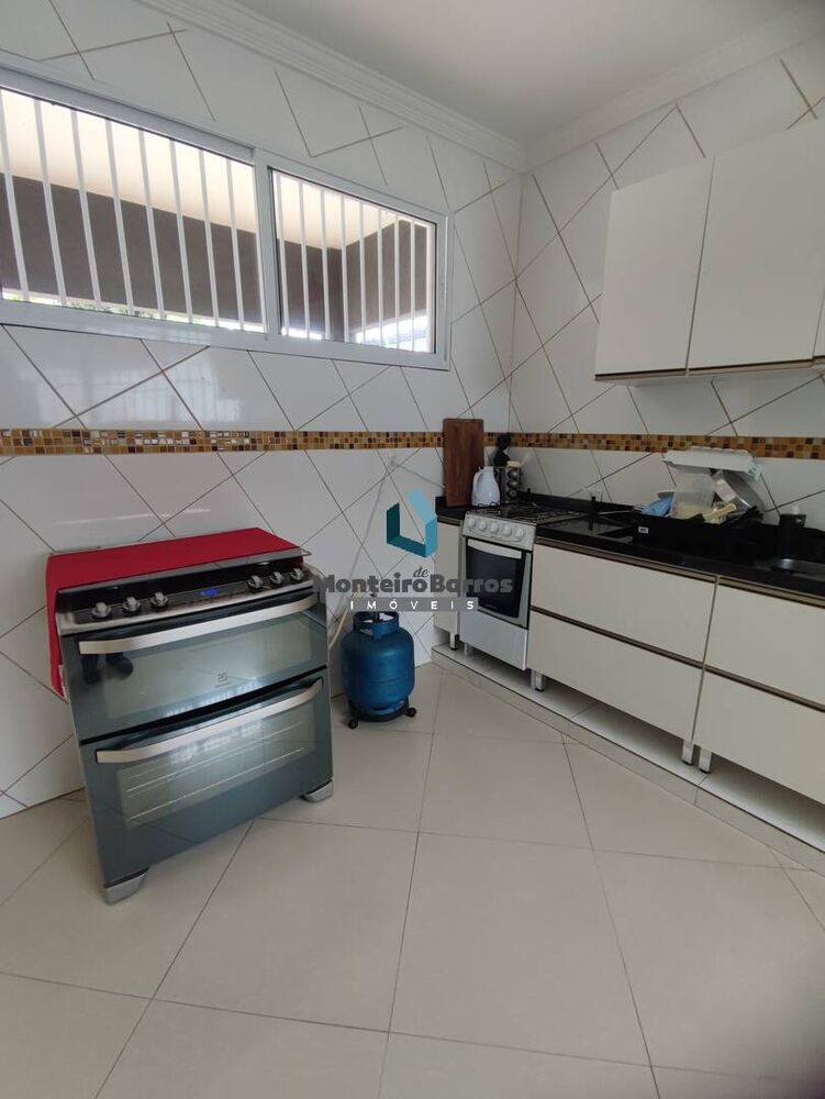 Casa, 5 quartos, 300 m² - Foto 4