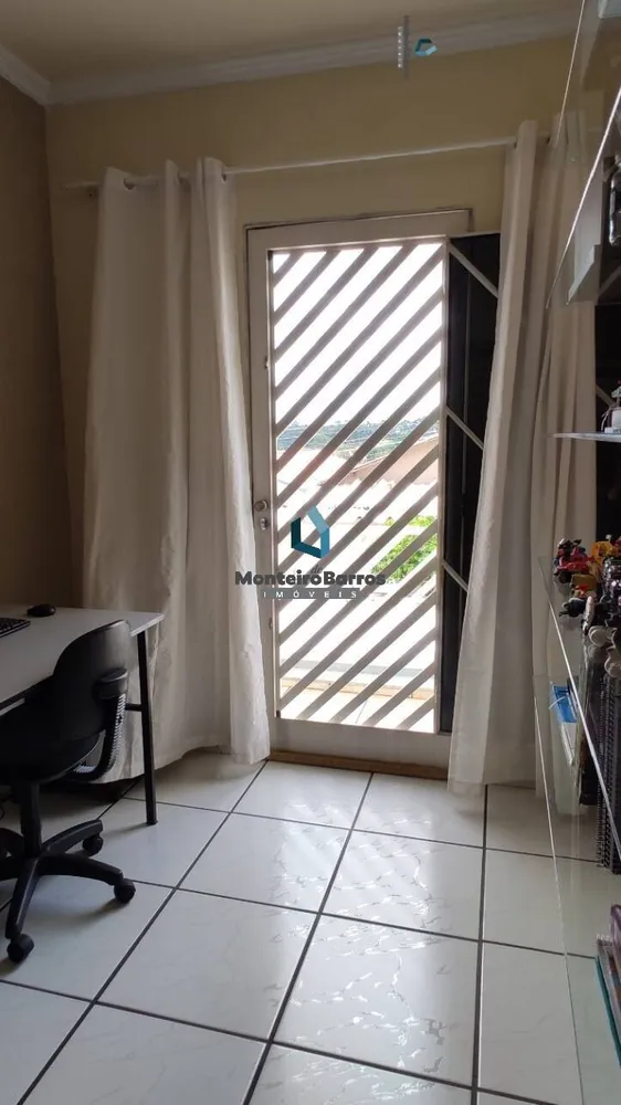 Casa, 3 quartos, 235 m² - Foto 9