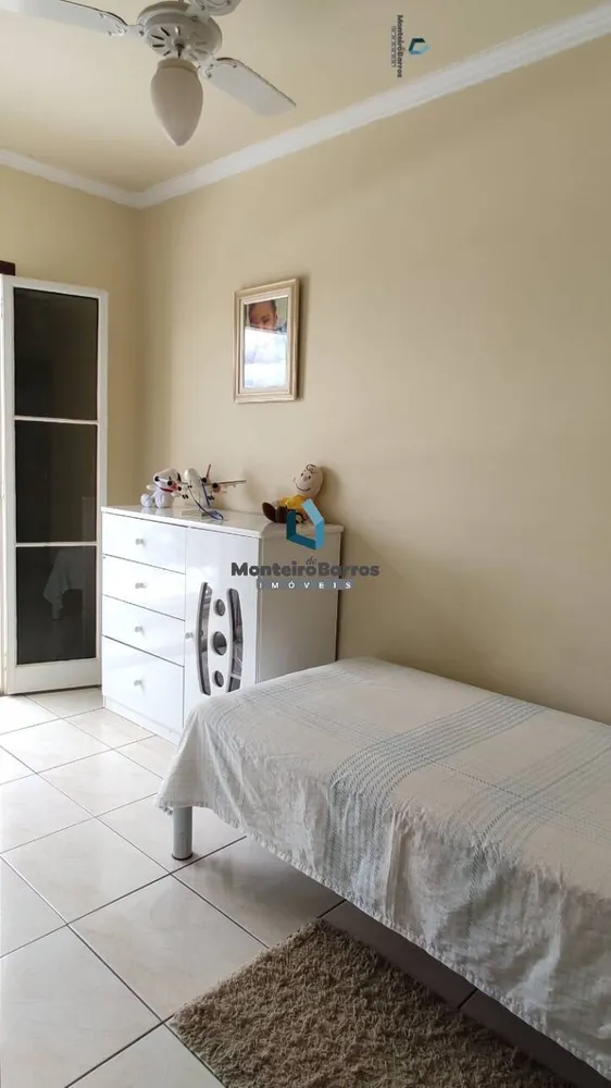 Casa, 3 quartos, 235 m² - Foto 8