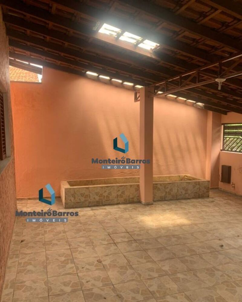 Casa, 3 quartos, 250 m² - Foto 1