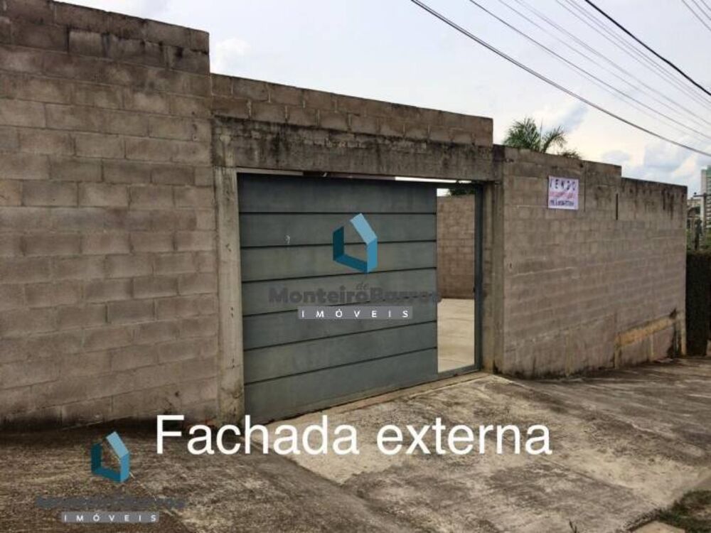 Casa à venda com 3 quartos, 381m² - Foto 1