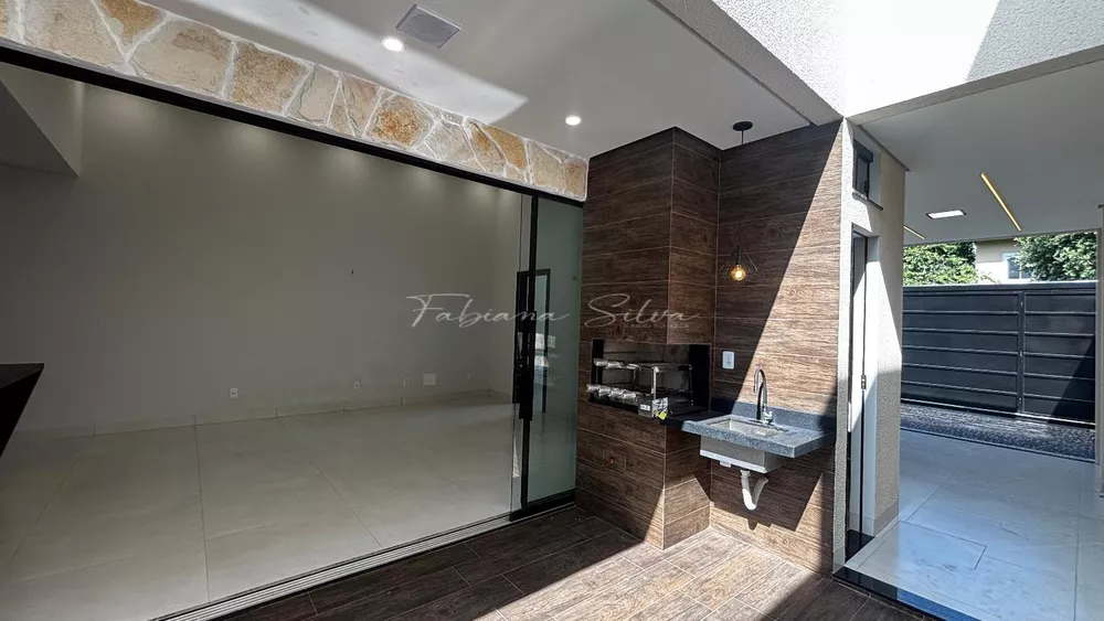 Casa, 3 quartos, 130 m² - Foto 2