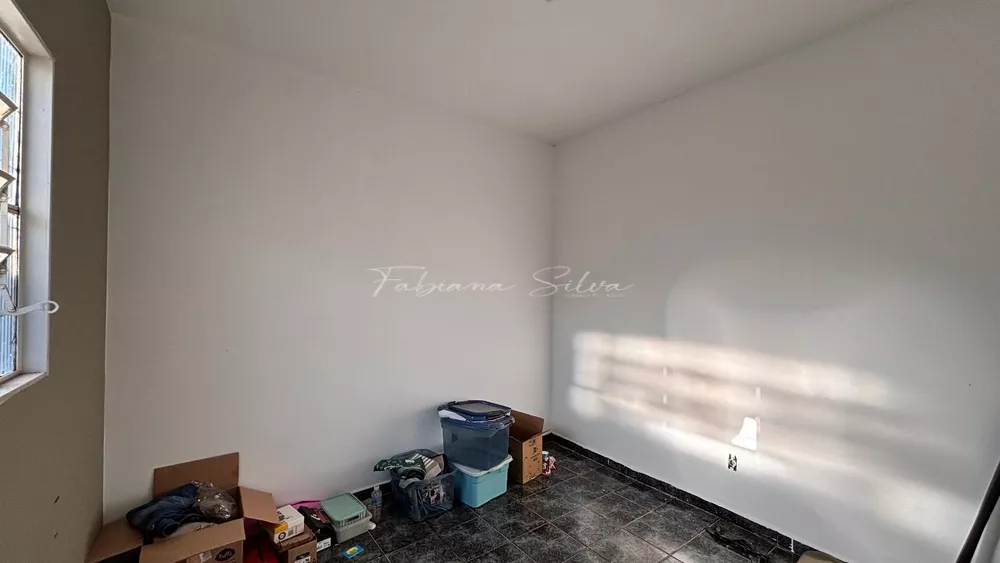 Casa, 3 quartos, 181 m² - Foto 2