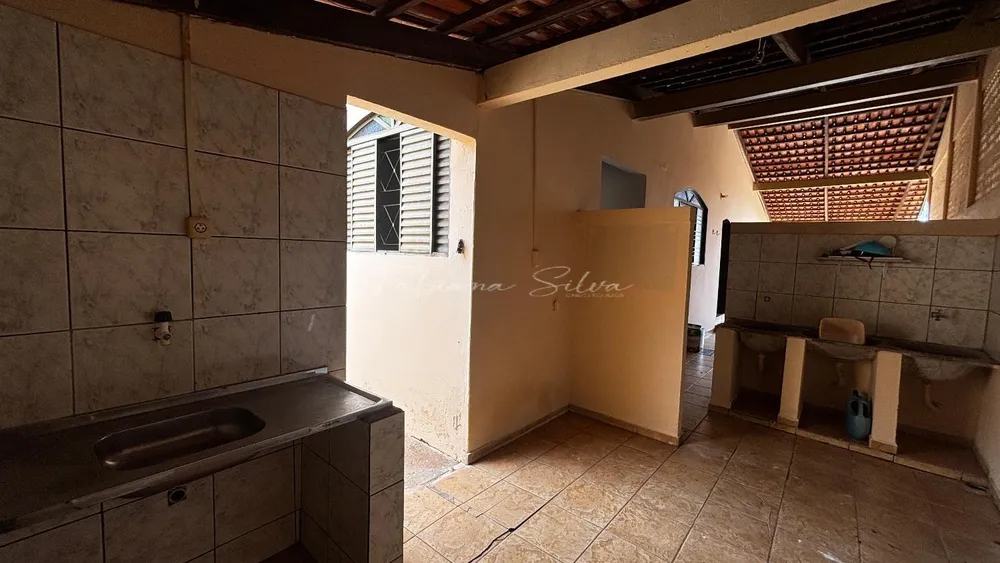 Casa, 3 quartos, 209 m² - Foto 1