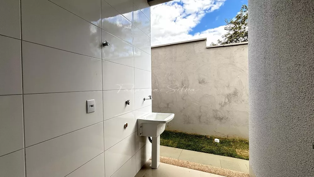 Casa, 2 quartos, 72 m² - Foto 1