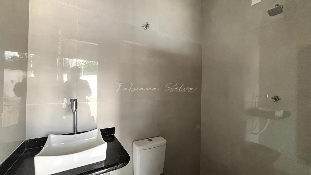 Casa, 3 quartos, 213 m² - Foto 1