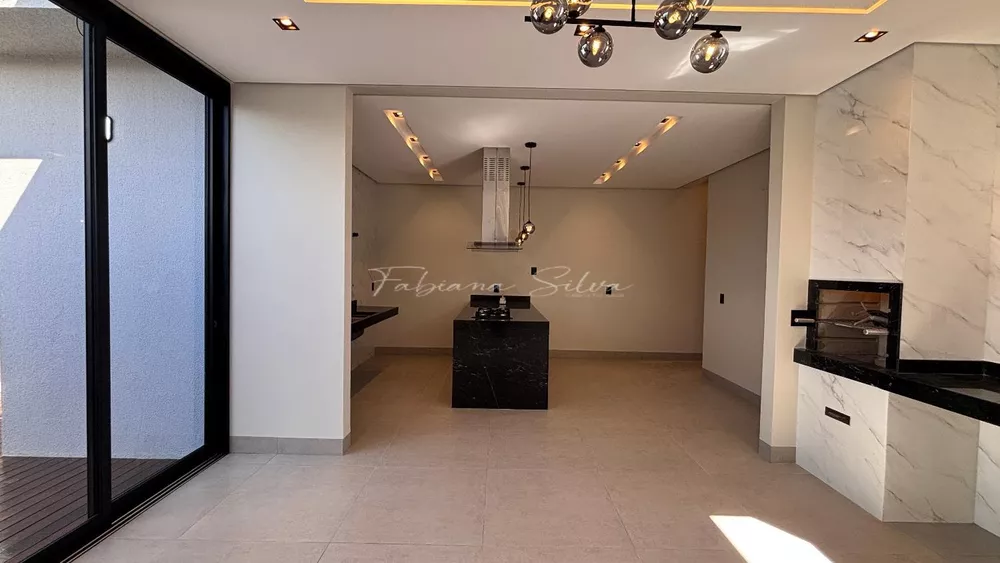 Casa, 3 quartos, 160 m² - Foto 1