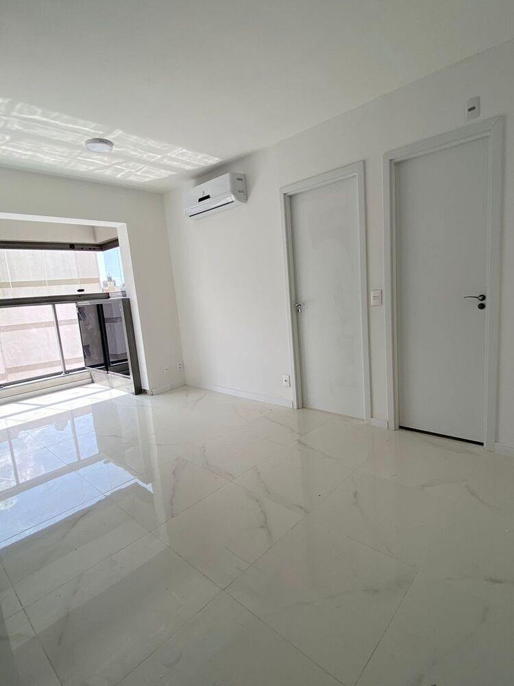 Apartamento à venda e aluguel com 1 quarto, 40m² - Foto 8