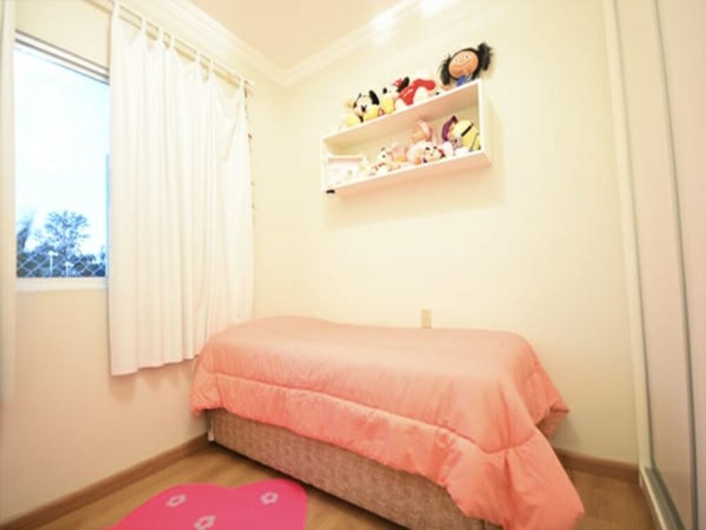 Apartamento à venda com 3 quartos, 75m² - Foto 4