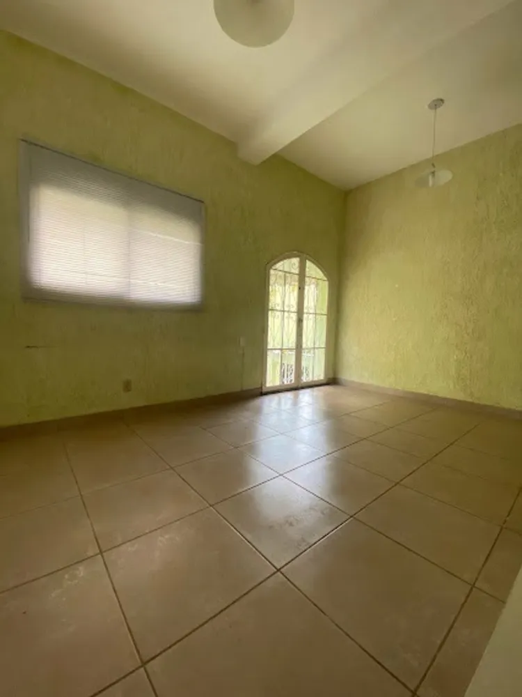Casa, 3 quartos, 300 m² - Foto 3