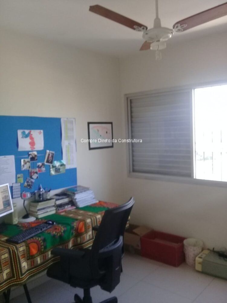 Apartamento à venda com 3 quartos, 90m² - Foto 4