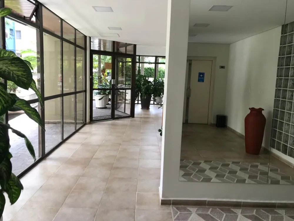 Apartamento, 3 quartos, 130 m² - Foto 2