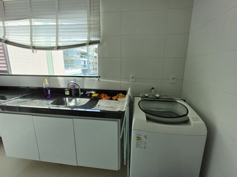 Apartamento à venda com 2 quartos, 90m² - Foto 2