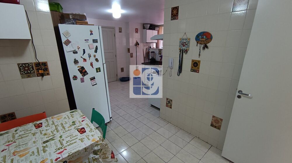 Apartamento à venda com 3 quartos, 148m² - Foto 10