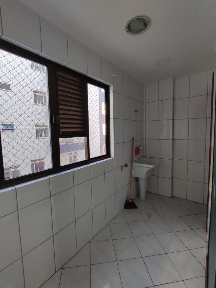 Apartamento à venda com 2 quartos, 126m² - Foto 17