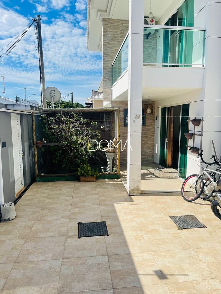 Casa à venda com 4 quartos, 127m² - Foto 5