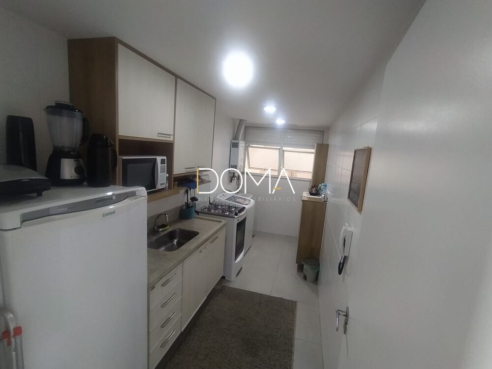 Apartamento à venda com 2 quartos, 90m² - Foto 3