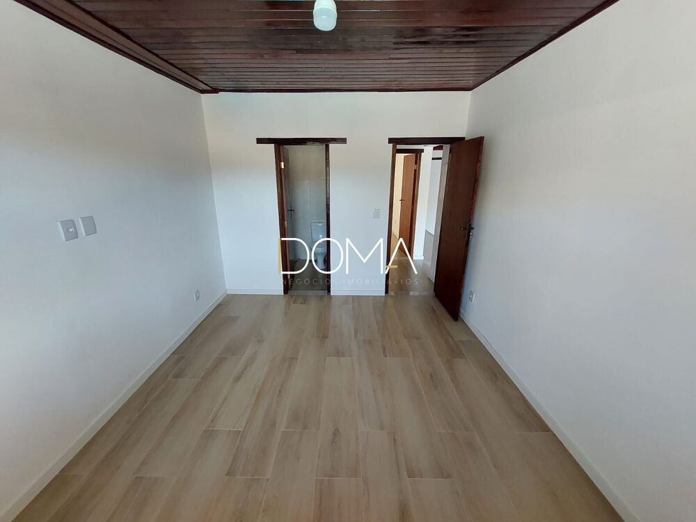 Casa à venda com 4 quartos, 120m² - Foto 10