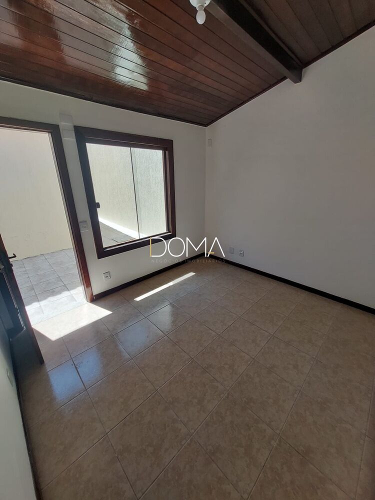 Casa à venda com 4 quartos, 120m² - Foto 13