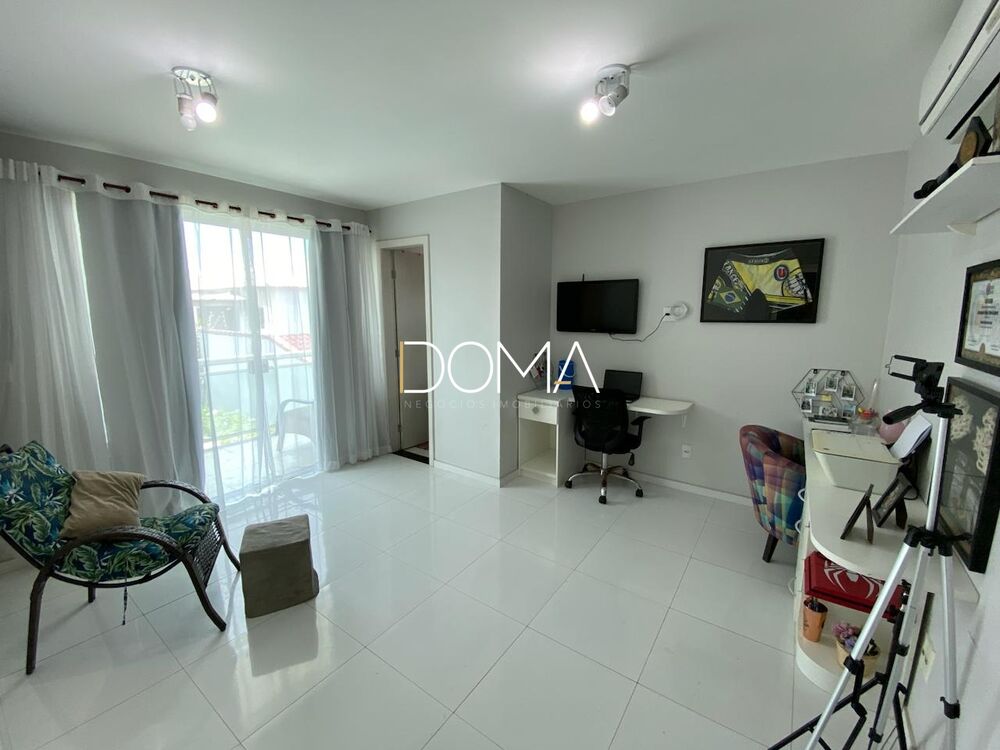 Casa à venda com 5 quartos, 317m² - Foto 12