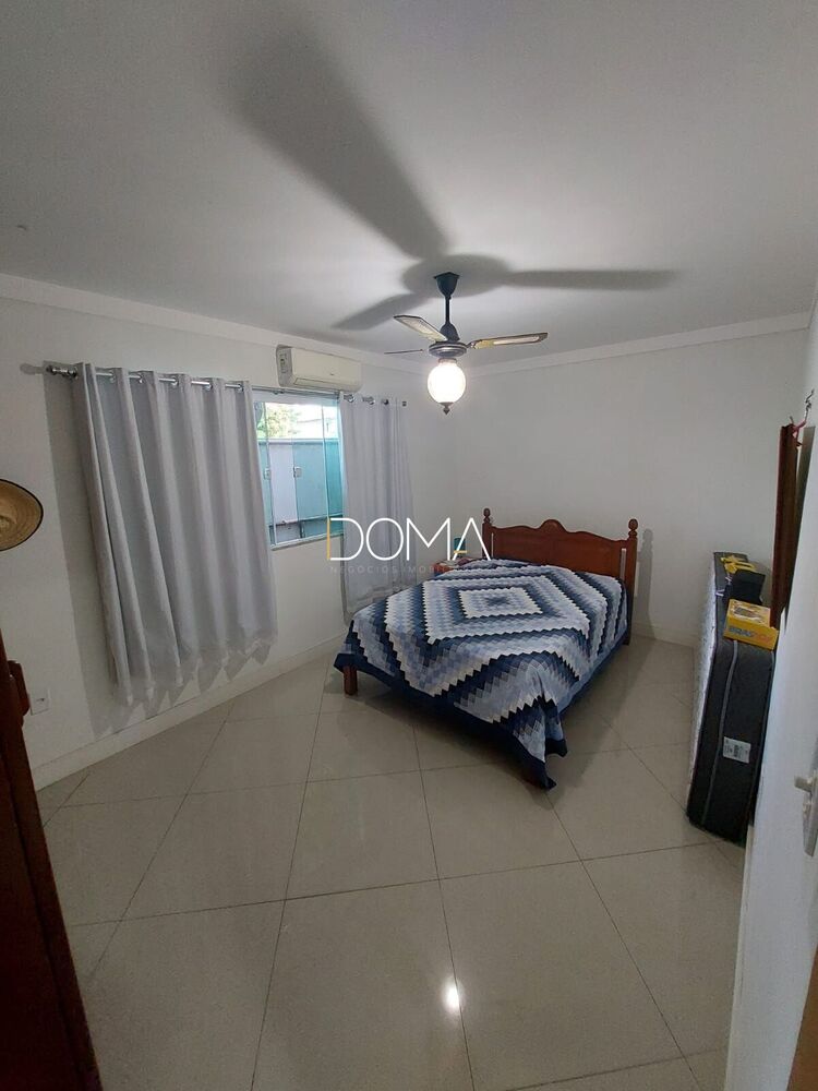 Casa à venda com 3 quartos, 183m² - Foto 13