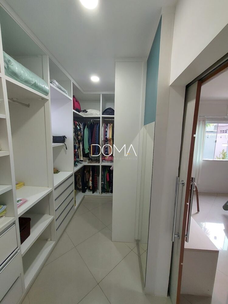 Casa à venda com 3 quartos, 183m² - Foto 11