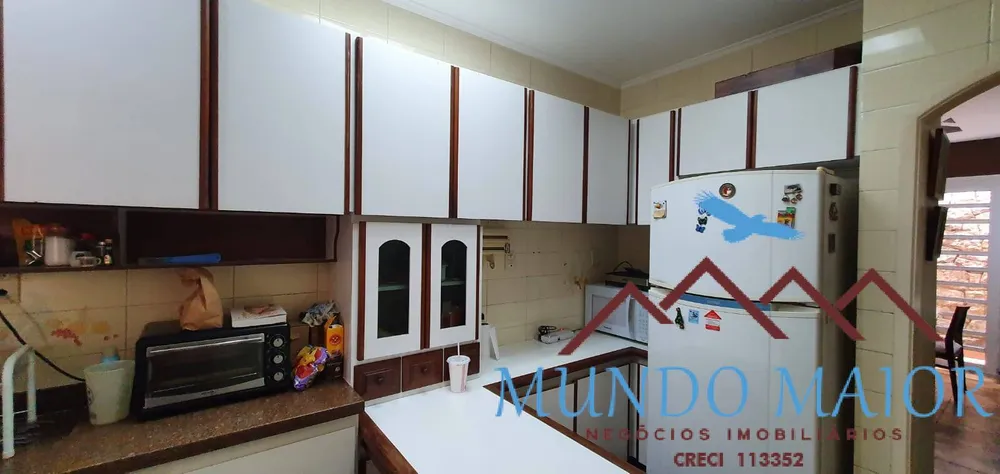 Casa, 3 quartos, 331 m² - Foto 1