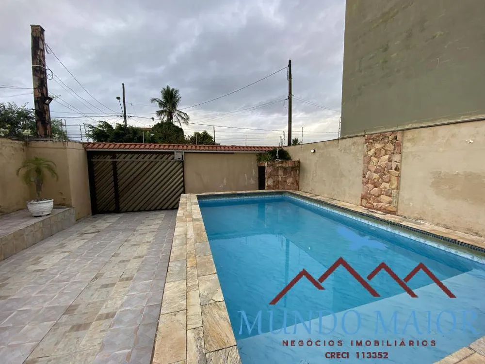 Casa, 3 quartos, 291 m² - Foto 1