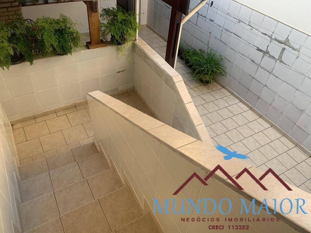 Sobrado, 3 quartos, 230 m² - Foto 2