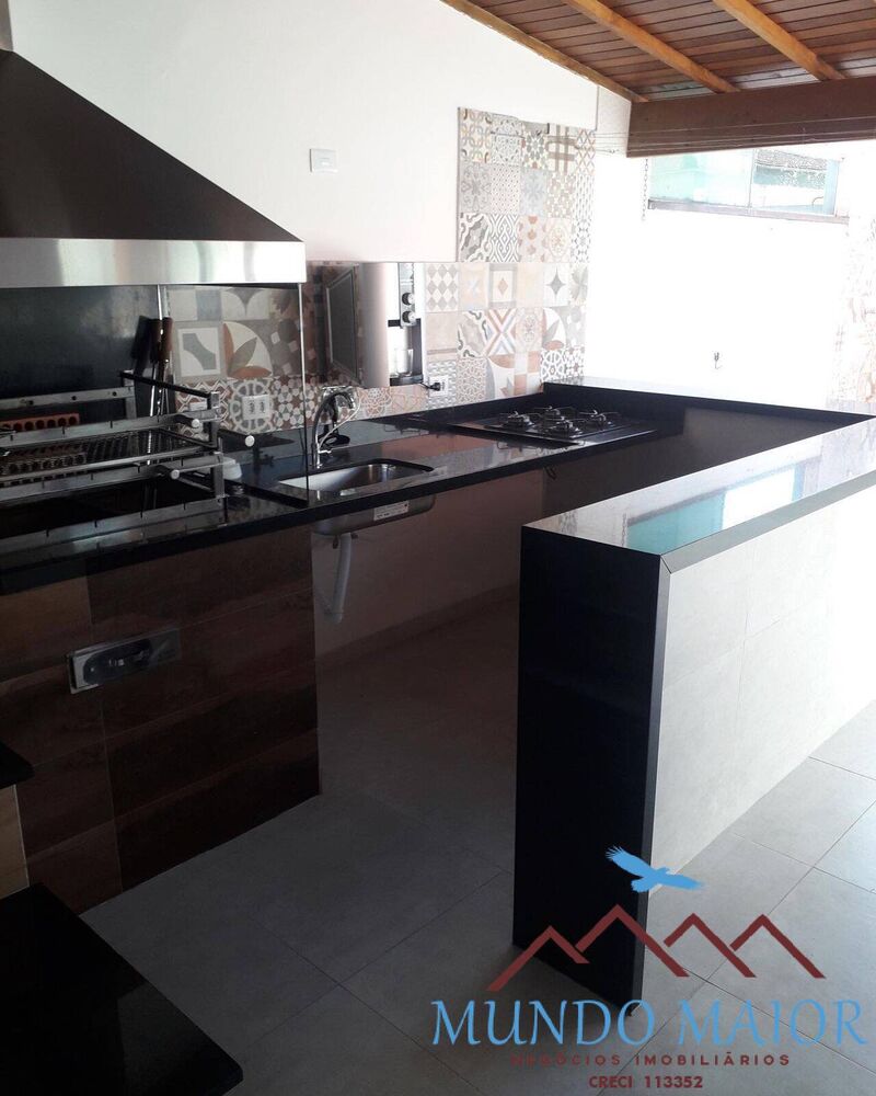Casa, 3 quartos, 194 m² - Foto 2