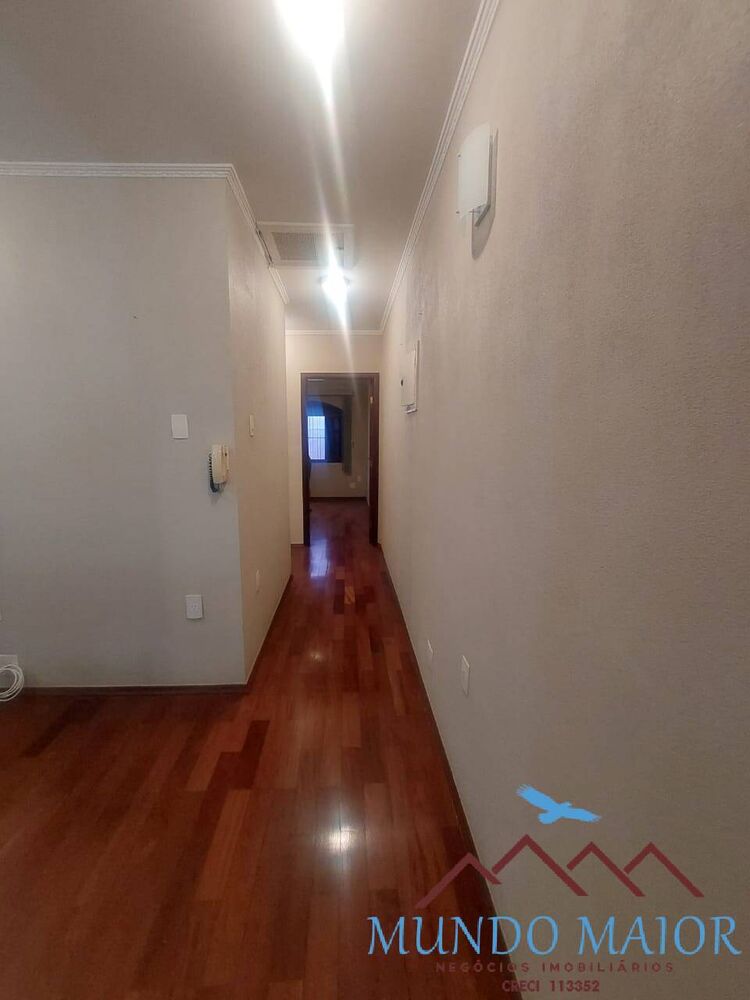 Casa, 3 quartos, 224 m² - Foto 2