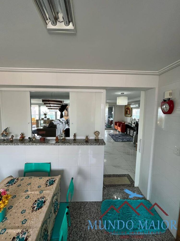 Apartamento à venda com 4 quartos, 264m² - Foto 2