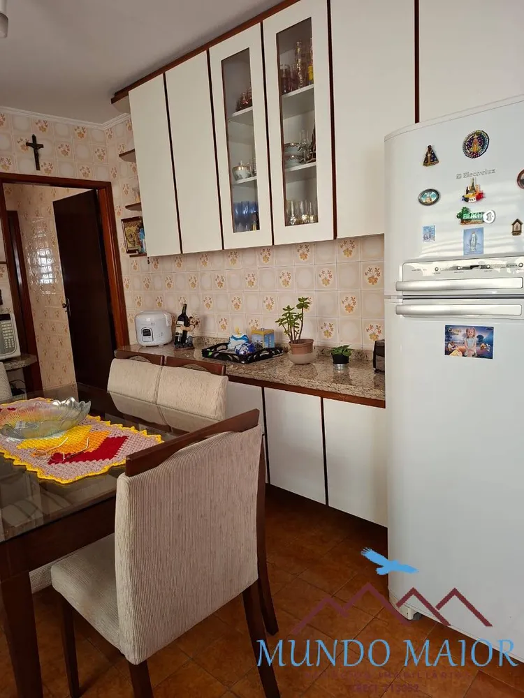 Casa, 3 quartos, 205 m² - Foto 6