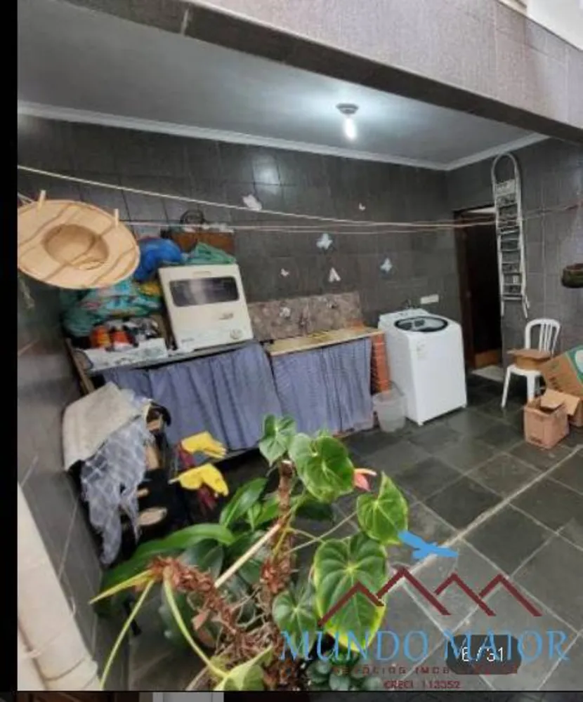 Casa, 3 quartos, 182 m² - Foto 1