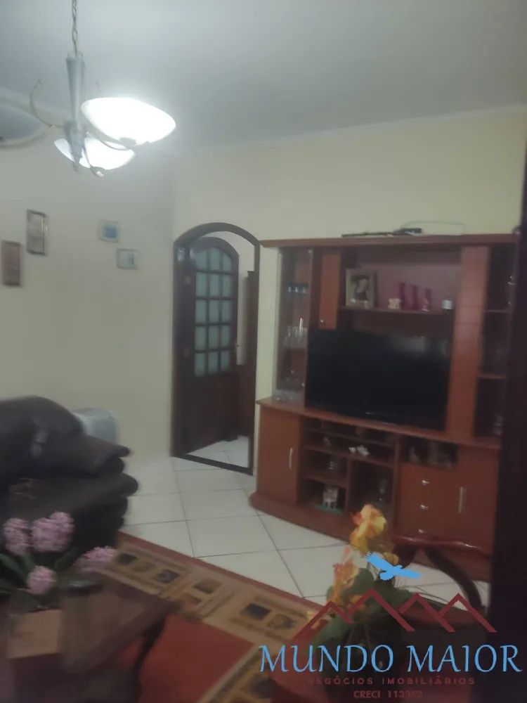 Casa, 3 quartos, 193 m² - Foto 2