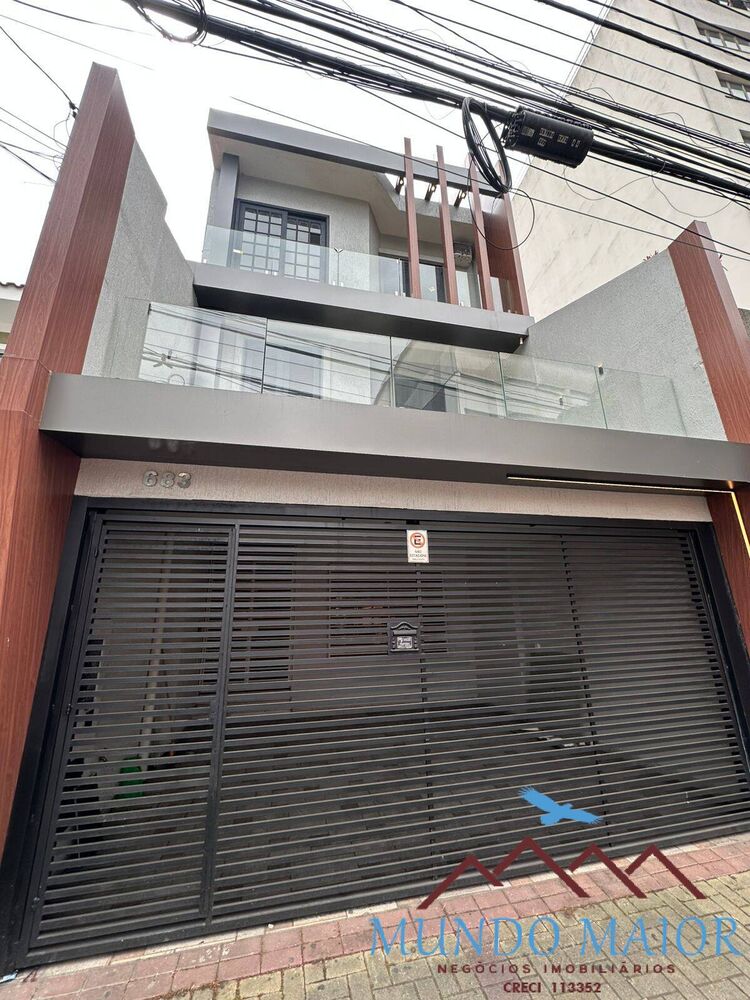 Casa, 5 quartos, 214 m² - Foto 1