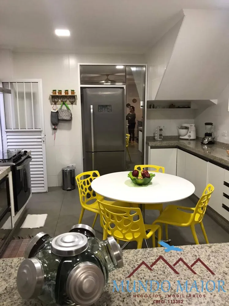 Casa, 3 quartos, 194 m² - Foto 5