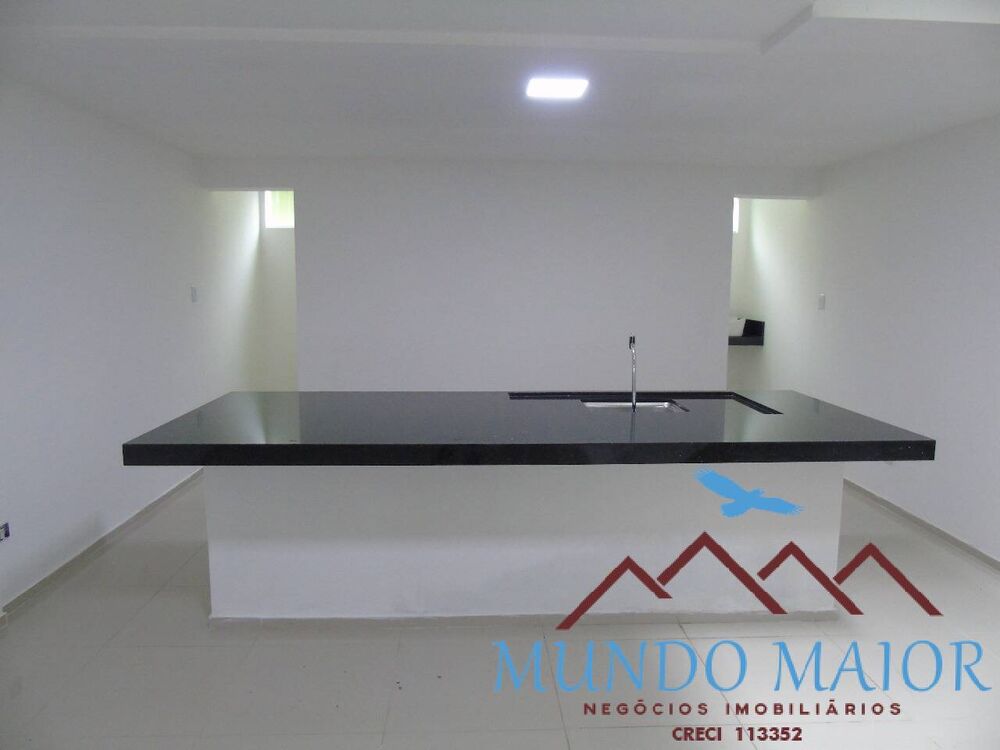 Casa, 3 quartos, 259 m² - Foto 2