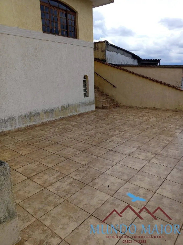 Casa, 3 quartos, 290 m² - Foto 2