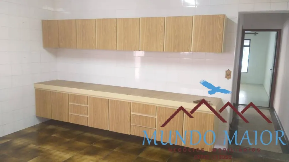 Casa, 3 quartos, 238 m² - Foto 3
